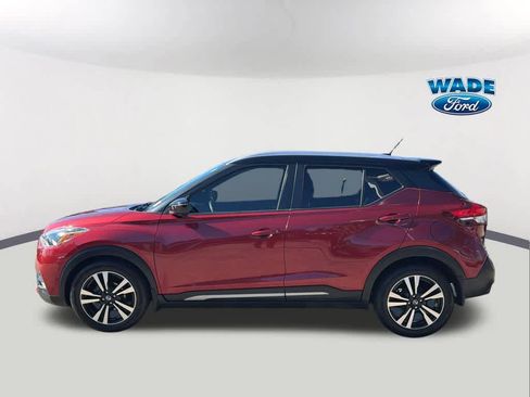 Used 2019 Nissan Kicks SR w/ SR Premium Package image 8
