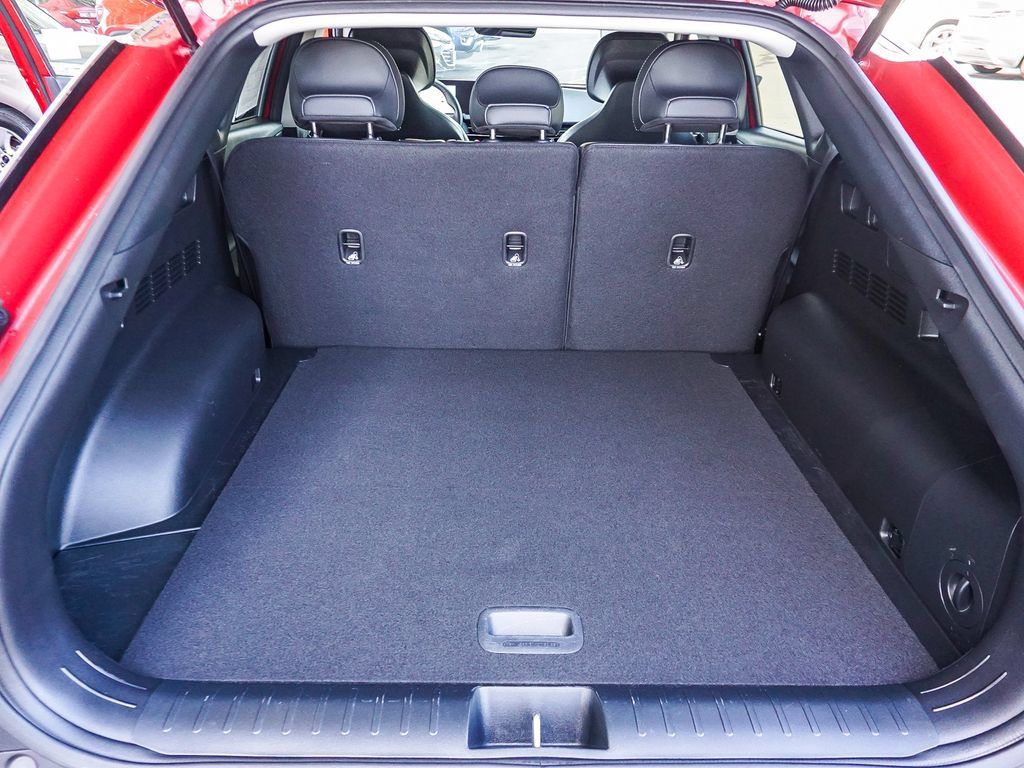 Certified 2024 Kia EV6 Light RWD image 25