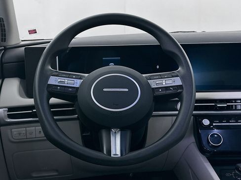 Used 2025 Hyundai Tucson SEL image 18