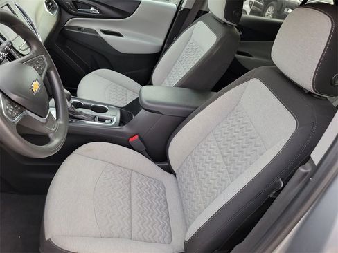Used 2023 Chevrolet Equinox LS w/ LS Convenience Package image 16