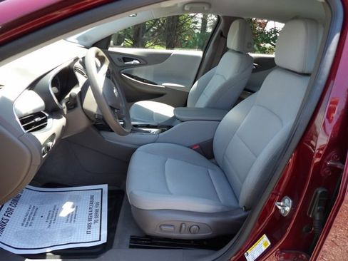 Used 2016 Chevrolet Malibu LT FWD image 13