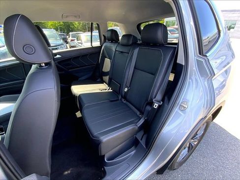 Used 2023 Volkswagen Tiguan SE AWD/4WD image 23