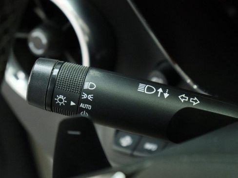 Used 2016 Chevrolet Camaro LT RWD image 18