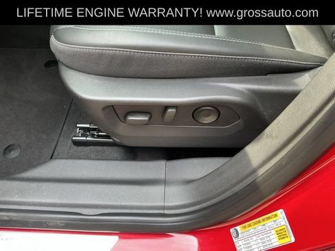 Used 2025 Buick Envision Preferred AWD/4WD image 11