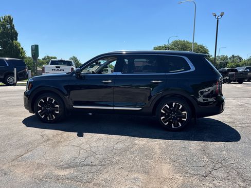 Used 2023 Kia Telluride SX Prestige AWD/4WD image 3