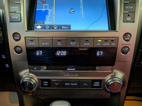 Used 2020 Lexus GX 460 Luxury image 25