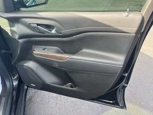 Used 2021 GMC Acadia Denali w/ Denali Ultimate Package image 34