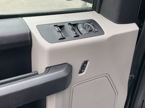 Used 2019 Ford F150 XL w/ Equipment Group 101A Mid image 18