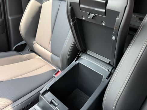 New 2026 Subaru Outback Limited XT AWD/4WD image 36