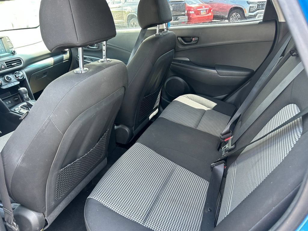 Used 2019 Hyundai Kona SE FWD image 26
