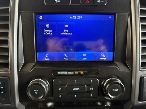 Used 2020 Ford F150 XLT image 21