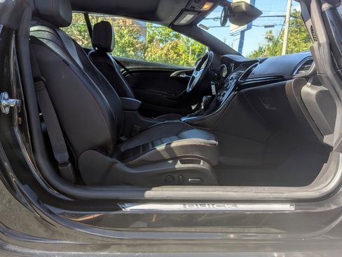 Used 2018 Buick Cascada Sport Touring w/ Dark Effects Package image 24