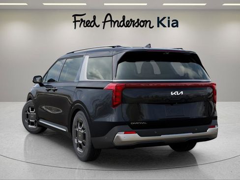 New 2026 Kia Carnival SX image 4