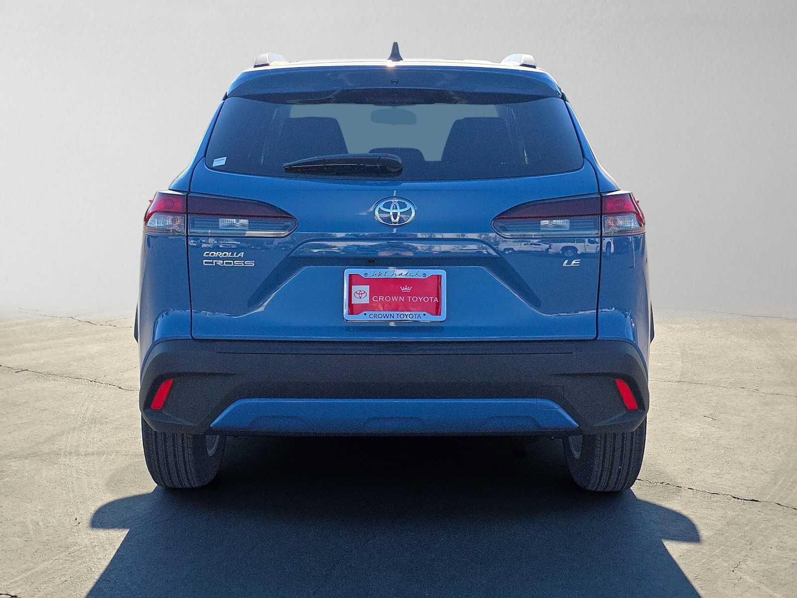 Certified 2026 Toyota Corolla Cross LE w/ Moonroof Package FWD image 4
