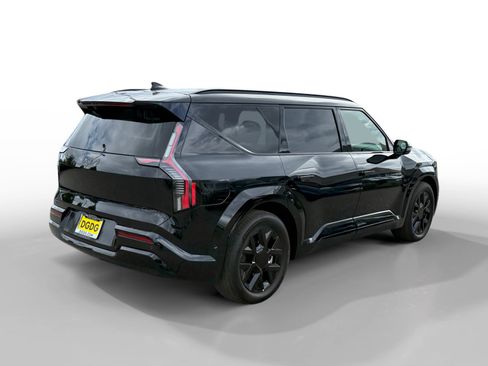 New 2026 Kia EV9 Land w/ Nightfall Edition Package image 5