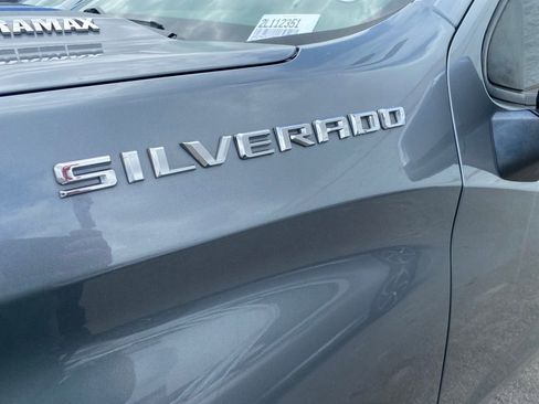 Used 2021 Chevrolet Silverado 1500 LT RWD image 3