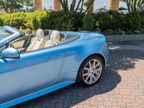 Used 2012 Aston Martin V8 Vantage S RWD image 34