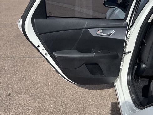 Used 2024 Kia Forte LXS FWD image 19