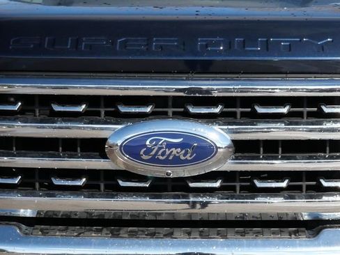 Used 2023 Ford F250 Lariat image 8