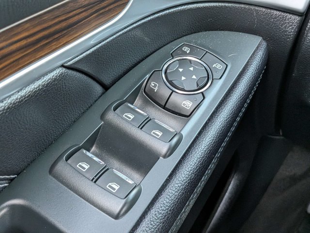 Used 2018 Ford Explorer Limited w/ Equipment Group 301A FWD image 25