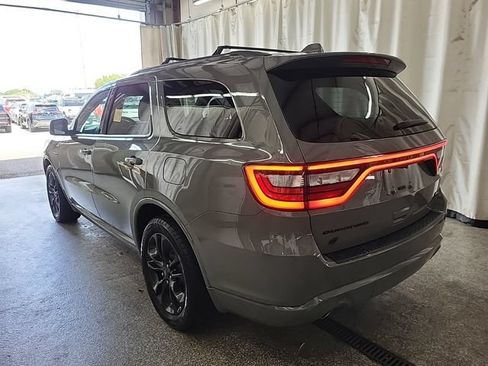 Used 2022 Dodge Durango R/T AWD/4WD image 10