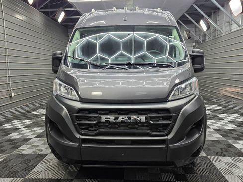 Used 2023 RAM ProMaster 2500 FWD image 3