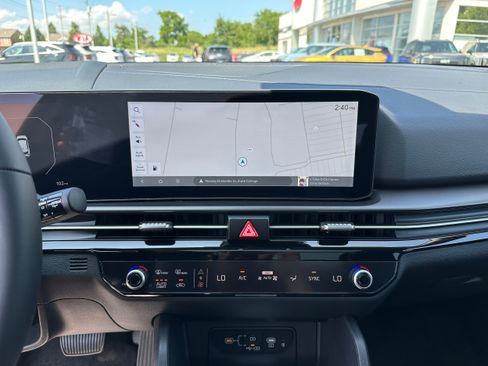 New 2026 Kia Sportage SX AWD/4WD image 33