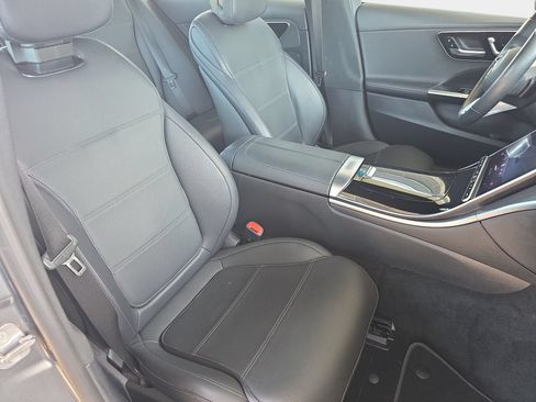 Certified 2024 Mercedes-Benz C 300 Sedan image 10
