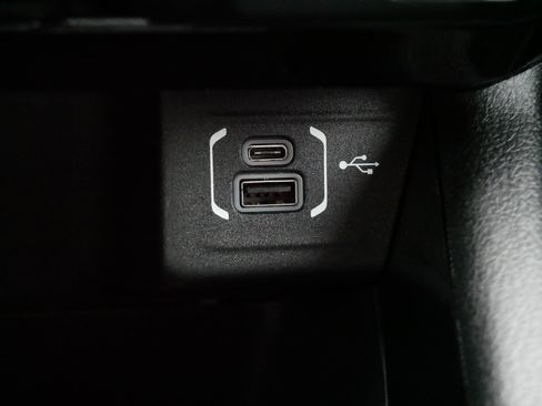 Used 2022 Jeep Compass Limited AWD/4WD image 25