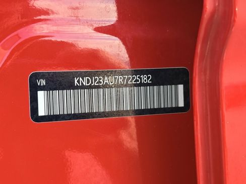 Used 2024 Kia Soul LX image 33