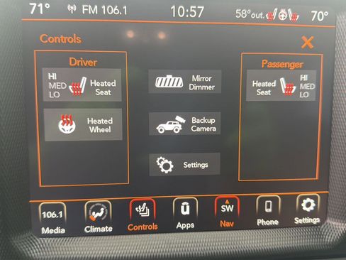 Used 2023 Jeep Wrangler Unlimited Sahara w/ Cold Weather Group AWD/4WD image 27