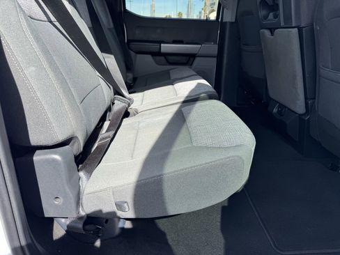 Used 2025 Ford F250 XLT image 10