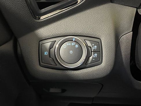 Used 2015 Ford Escape Titanium AWD/4WD image 22