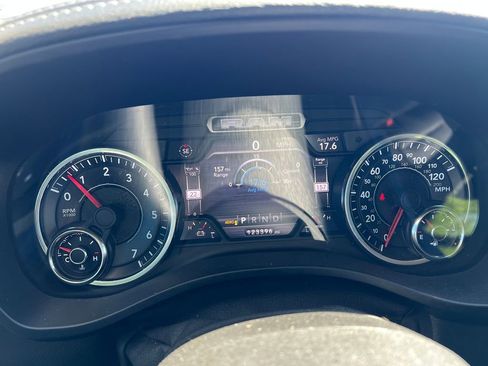 Used 2021 RAM 1500 Laramie AWD/4WD image 24