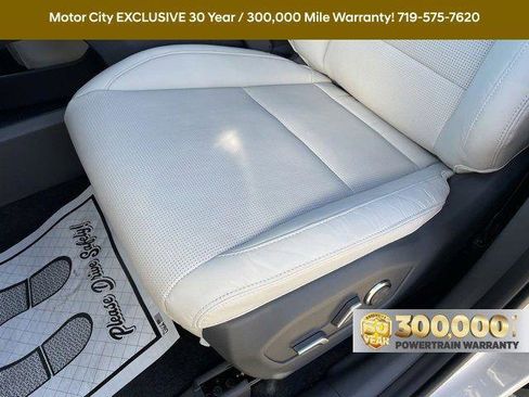 New 2025 Hyundai Santa Fe Limited image 18