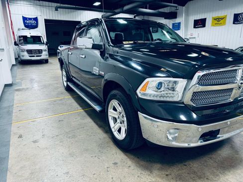 Used 2016 RAM 1500 Laramie Longhorn w/ Convenience Group image 18