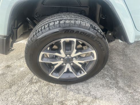 Used 2024 Jeep Wrangler Sport S w/ Convenience Group image 12