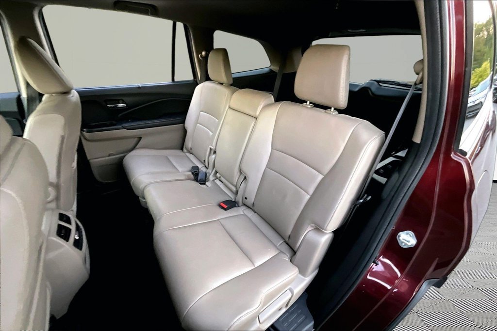 Certified 2022 Honda Pilot Special Edition image 16