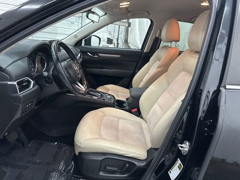 Used 2019 MAZDA CX-5 Touring image 21
