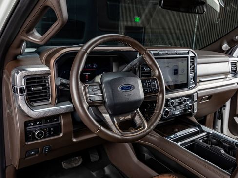Used 2024 Ford F350 King Ranch image 17