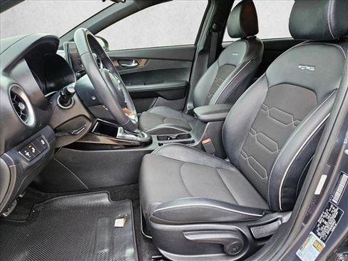 Used 2022 Kia Forte GT-Line w/ GT-Line Technology Package FWD image 16
