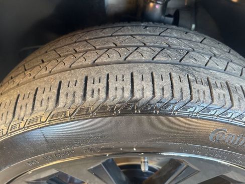 Certified 2023 Kia Sorento SX image 47