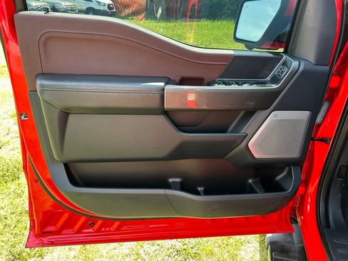 Used 2023 Ford F150 Lariat w/ Equipment Group 502A High AWD/4WD image 17