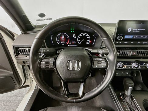 Used 2025 Honda Civic Sport image 11