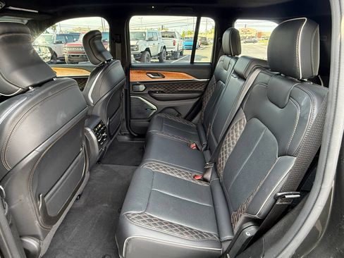 Certified 2024 Jeep Grand Cherokee Summit AWD/4WD image 19