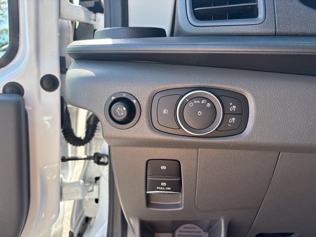 Used 2025 Ford Transit 250 Low Roof w/ Exterior Upgrade Package RWD image 30