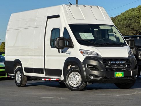New 2024 RAM ProMaster 3500 w/ Delivery Van Package image 2