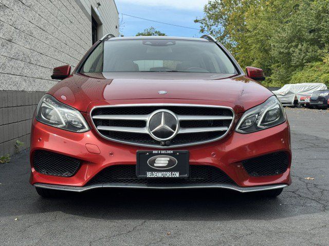 Used 2016 Mercedes-Benz E 350 4MATIC Wagon image 4