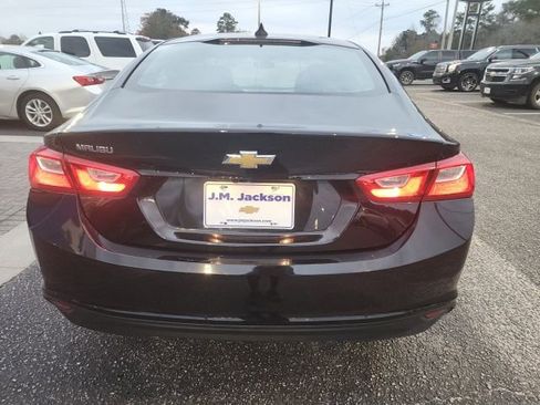 Used 2022 Chevrolet Malibu LS image 7