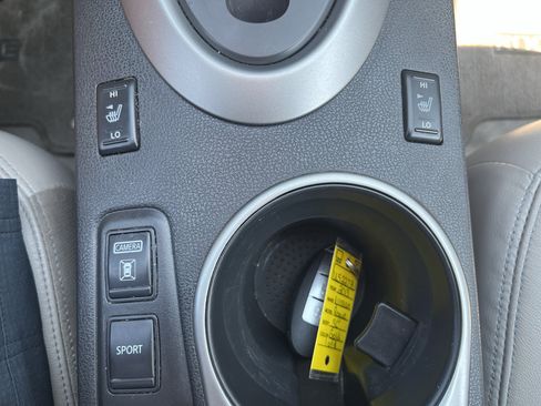 Used 2013 Nissan Rogue SL AWD/4WD image 20